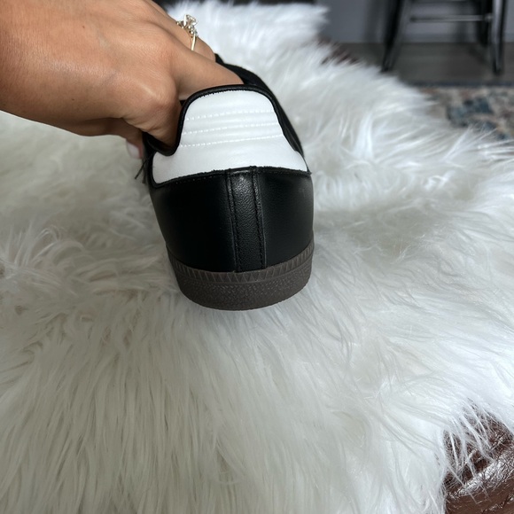 SOLD - Picture 7 of 9